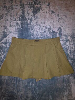 Pleated Mini Skort - Olive